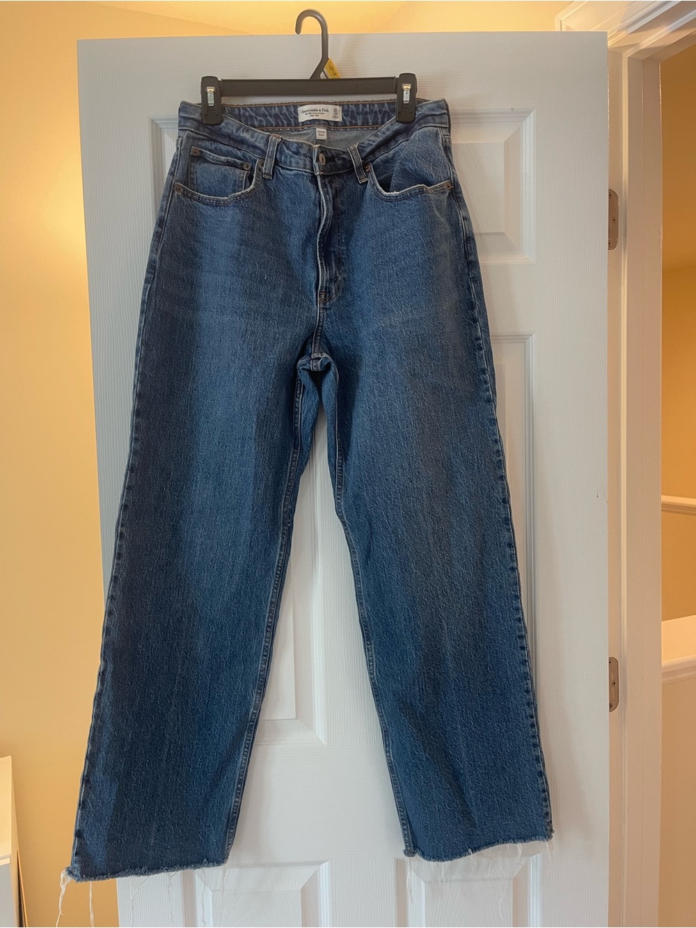 Abercrombie & Fitch 90’s Relaxed Jean ( Curve Love)